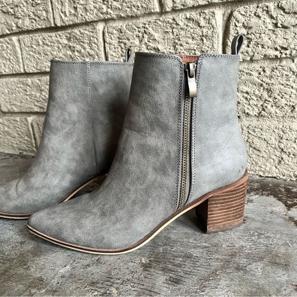 The Buckle Ccocci Cindy Ankle Boots size 7 Grey - Picture 4 of 10